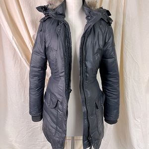 Canada Goose Women's 2XS Down Filled Fur Trimmed Parka Jacket